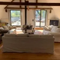 Design Appartment with big Terrace, hotel Halsenbachban