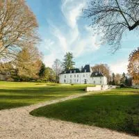 Chateau de Moison, Domaine Eco Nature โรงแรมในIvoy-le-Pré