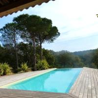 Appartement de 2 chambres avec piscine partagee terrasse et wifi a Porto Vecchio a 3 km de la plage, hôtel à Porto-Vecchio