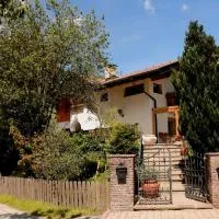 B&B Frühlingsheim, hôtel à Racines