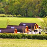 Cairnfold Cabins, hotel in Kilsyth