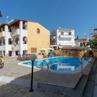 Bella Grecia Studios and Apartments By Hotelius, hotel di Moraitika