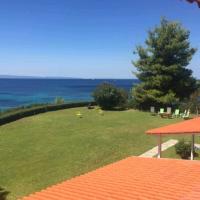 Beautiful Beach house in Neos Marmaras