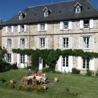 Château de Savennes - Caveau de sabrage, hotel din Savennes