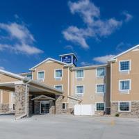 Cobblestone Hotel & Suites - Newport，位于Newport贝茨维尔区域机场 - BVX附近的酒店