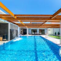 WHome | Hideaway Luxury Family Villa, hôtel à Ourém