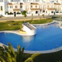 2 bedrooms house with shared pool and furnished terrace at Chiclana de la Frontera 1 km away from the beach