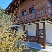 Chalet Mugure de Brad、フンドゥ・モルドベイのホテル