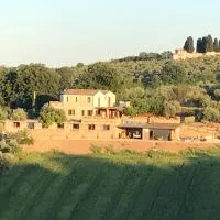 Casale Vincenzo Country House, hotell i Collecorvino