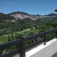 Moradia Lili, hotel en Ronqueira