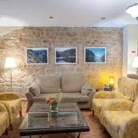 Hotel La Jara-Arribes, hotel a Aldeadávila de la Ribera