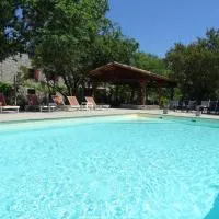 Hôtel Mas de l'Espaïre, hotelli kohteessa Les Vans