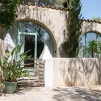 Casa Los Arcos at Masia Nur Sitges, Adults only, hotel in Canyelles