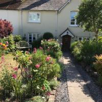 Millstream Cottage B & B, hotel in Dunster