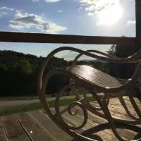 Marzeniec w Beskidzie Niskim, hotel a Wapienne