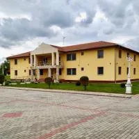 Ligetalja Termál Hotel، فندق في Penészlek