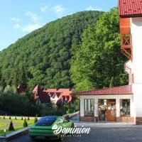 Dominion Relax Club, hotel en Shayan