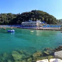 Hotel San Terenzo โรงแรมในเลริชี