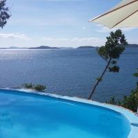 Pearl Bay Villas: Concepcion şehrinde bir otel