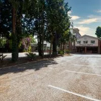 Viesnīca Westone Manor Hotel Northemptonā