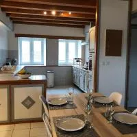 L’Ecrin champenois : 150m2 au cœur du vignoble、エトージュのホテル