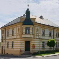 UBYTOVÁNÍ V SOUKROMÍ Mlázovice, hotelli kohteessa Mlázovice