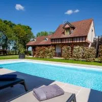 B&B L'Orée du Bois Bourgogne - Adults Only, hotell i Saint-Nicolas-lès-Cîteaux