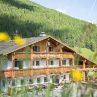 Pichlerhof, hotel sa Campo Tures