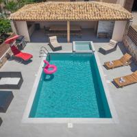 M & S Villa - 3 bedroom villa with heated pool