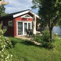 Lottas stuga, hotel in Smedjebacken