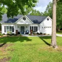 Virginia's Country Cottage – hotel w mieście Jacksonville