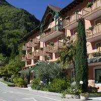 Club Hotel Tenno – hotel w mieście Tenno