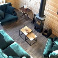 Stunning home in Vemdalen with 4 Bedrooms, Sauna and WiFi, hotell i Vemdalen