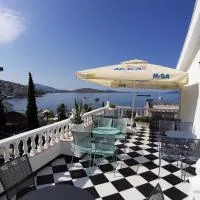 Bistrica Hotel, hotel v destinácii Sarandë