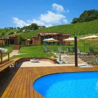 Naturasort Holiday Houses、Pesnica pri Mariboruのホテル