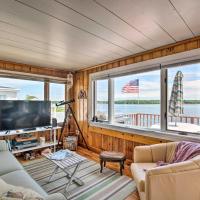 Waterfront Cape Cod Cottage with Beach and Deck!, hotel in Wareham