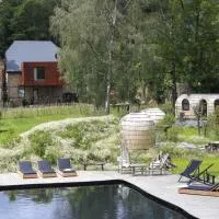 Domaine de Ronchinne - Insolites، فندق في Maillen
