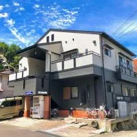 Midtown Sakura Apartment House 102 予約者だけの空間 A space just for you, Hotel in Katsuura