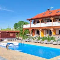 Złociste Zacisze, hotel in Bobolin