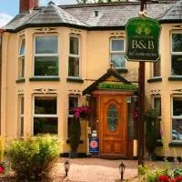 Twin Oaks Guest House, hotel a Cadnam