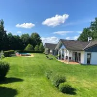 Bungalow Putim, hotel a Písek