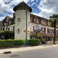 Logis Hotel Grangier, hotel sa Saint-Sozy