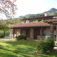 Allotjaments Colomer-Cullell, hotel u gradu 'Bas'
