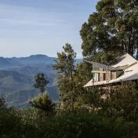 O'Land Wilderness Lodge, hotel in Kolakambe