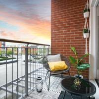 Lily Apartment - Beautiful Balcony & Parking