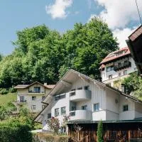 PRIVATE SUITES, hotel u gradu Traunkirchen