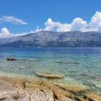 Marija Holiday Home, ξενοδοχείο σε Sucuraj