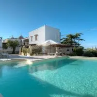 Trulli La Piazzetta by Rentbeat, hotel a Cocolicchio