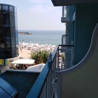Studio Berlin golden beach, hotel din Nisipurile de Aur