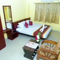 Grand Plaza, hotel i Dharwad